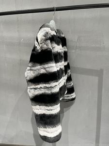 Manteau pour femme en laine réaliste importée de <span class=keywords><strong>France</strong></span>, tricot dense et doux, en fourrure de lapin rex et de chinchilla - Product Image 6