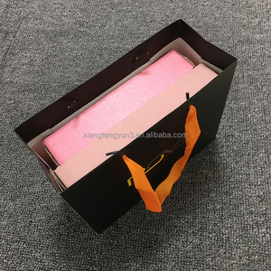 Borsa Ecologica Riciclabile in Carta di Cotone Laminata Opaca Nera Grande con Logo Personalizzato e Manico in Cotone per Negozi di Abbigliamento e Artigianato - Product Image 1