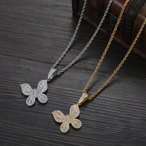 Collana con ciondolo a farfalla impilata, dolce e raffinata, collana in rame con zirconi stile Spice Girl. - Product Image 1