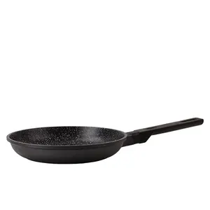 Thiết kế mới không dính đích thực nhà bếp đồ nấu nướng với chậu và fry pans