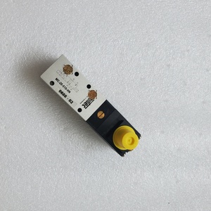 Vanne solénoïde de séparation d'aspiration du souffleur EM Original Factory MC-20-510-HN 0688-02 pour pièces de rechange d'impression offset Roland 700 - Product Image 1