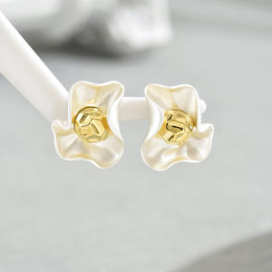 Mode irrégulière fleur boucles d'oreilles mignon quotidien porter des bijoux de fête pour les femmes - Product Image 5