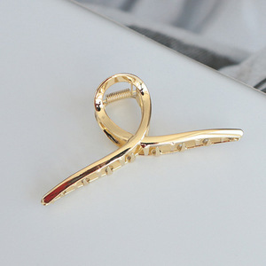 Pinza de tiburón grande Ins de Corea del Sur para mujer, pinza de pelo lateral que combina con todo, con agarre de Metal, accesorios para el cabello, herramienta de lavado de cara - Product Image 6
