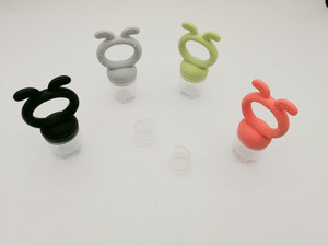 Helpcook – mangeoire à fruits en Silicone pour bébé, nouveau Style, avec 3 différentes tétines sans BPA, Clip de sucette doux, jouet de dentition - Product Image 3