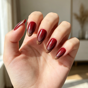 Uñas postizas francesas con purpurina roja efecto ojo de gato - Product Image 4