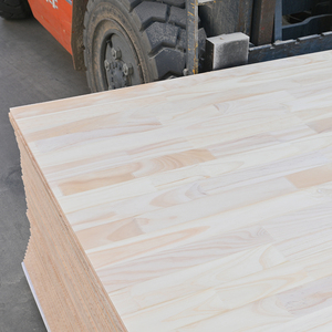 Planches de pin en bois de caoutchouc naturel, taille personnalisée, assemblées par joint de doigt, pour portes et armoires - Product Image 4