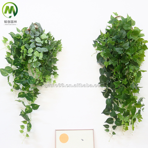 Guirlande <span class=keywords><strong>de</strong></span> <span class=keywords><strong>haie</strong></span> murale en plastique vert, décorations artificielles pour mariage, décorations luxuriantes pour balcon avec des vignes <span class=keywords><strong>de</strong></span> lierre suspendues, look élégant et facile à réaliser soi-même - Product Image 4