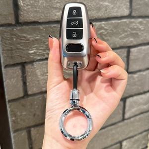 Mode TPU Voiture Flip Key Case Cover Shell Pour <span class=keywords><strong>Audi</strong></span> A1 <span class=keywords><strong>A3</strong></span> <span class=keywords><strong>8P</strong></span> 8L A4 A5 B6 B7 A6 A7 C5 C6 4F Q3 Q5 Q7 Q8 TT S3 S4 S6 RS Accessoires - Product Image 2