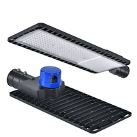 Logement en aluminium extérieur en gros d'usine IP66 SMD3030 a mené le réverbère 50W 100W 120W 150W 200W 250W avec la lentille pour la rue de route