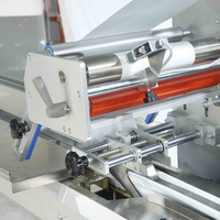 Machine d'emballage automatique de bonbons fondants et de bonbons mous avec pochettes