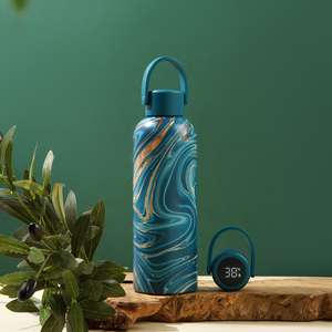 Venta caliente camuflaje deportes logotipo personalizado portátil de acero inoxidable aislado al vacío deportes botellas de agua - Product Image 6