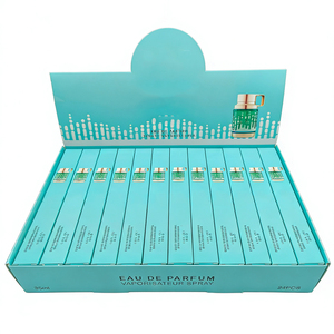 L'usine propose un parfum boisé aromatique populaire et de haute qualité pour hommes en flacons de 35 ml. - Product Image 1