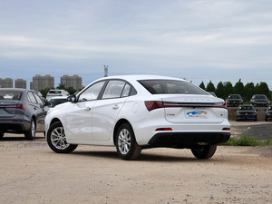 Nouvelle Berline Familiale Essence ROEWE I5 1.5L MT Édition Confort 2026, 5 Places, Boîte Manuelle 5 Vitesses, Économe en Carburant, avec Caméra de Recul - Product Image 6