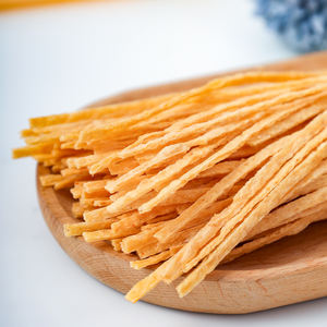 وجبات خفيفة من المأكولات البحرية، منتجات السوريمي، حرير السمك، قليل الدسم، غني بالبروتين، من أعماق البحار، جاهز للأكل، وجبات خفيفة من السمك بالجملة، وجبة خفيفة من السمك حارة - Product Image 5