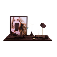 Furunde Offre Spéciale personnalisé marron Micro Fiber bijoux accessoires anneau collier Bracelet bijoux fenêtre affichage ensemble