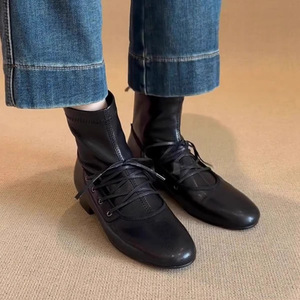 Versión de Piel de Oveja ~ Botas Martin Retro 2025 con Punta Redonda, Planas y Estilizadoras, Botas Versátiles con Cordones y Ajuste Delgado - Product Image 3