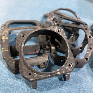 Custodia Protettiva Ultra Sottile in Vera Fibra di Carbonio Lavorata CNC di Lusso per <span class=keywords><strong>Apple</strong></span> <span class=keywords><strong>Watch</strong></span> Ultra 1 2 49mm - Product Image 1