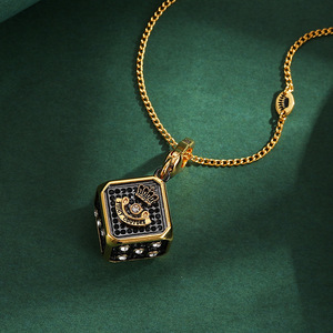 Collana con Ciondolo Cubo 3D CZ Nero, Corona, Alfabeto, Smiley, Dado, Gioielli Scintillanti Streetwear per Donna - Product Image 3