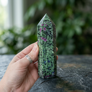 Torre y Esfera de Cristal de Fuchsite con Rubí Natural de Alta Calidad – Piedra Preciosa Curativa para Decoración del Hogar, Venta al por Mayor - Product Image 2
