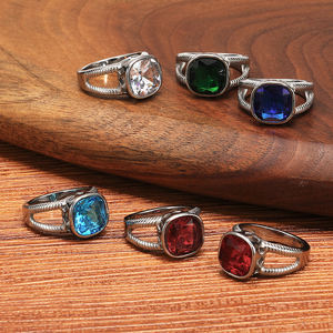 Anillos de Piedras Preciosas para Hombre de Acero Inoxidable con Baño de Titanio Estilo Punk de <span class=keywords><strong>Atila</strong></span> - Product Image 1