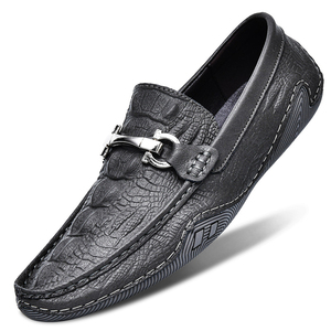 Nouvelles Chaussures Décontractées pour Hommes en Cuir Véritable, Mocassins de Luxe Respirants à Enfiler Noirs pour la Conduite, Grandes Tailles - Product Image 1