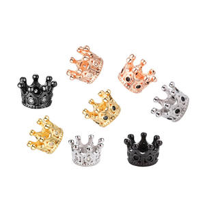 Offre Spéciale Micro pavé laiton strass tête de loup crâne couronne incrusté Zircon entretoise perle breloques pour la fabrication de bijoux en gros - Product Image 1