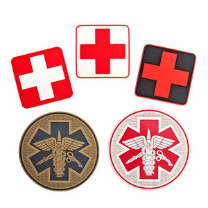 Parche médico <span class=keywords><strong>de</strong></span> PVC suave con logotipo 3D personalizado insignia <span class=keywords><strong>de</strong></span> Paramédico <span class=keywords><strong>de</strong></span> rescate cruzado <span class=keywords><strong>de</strong></span> goma con gancho y lazo - Product Image 1