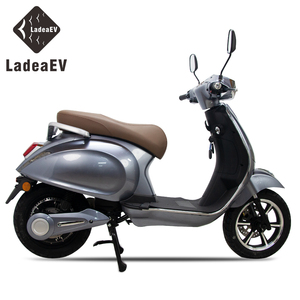 Vente en gros de scooters pas chers 48/60V 20Ah 55km/h, livraison gratuite, modèle A31C - Product Image 2