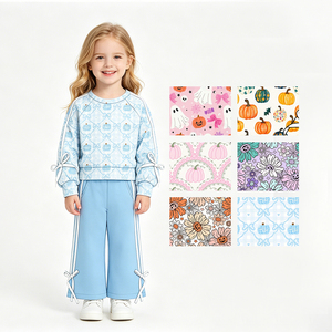 Conjuntos de Otoño Suaves y Cómodos para Niñas, con Estampado de Flores y Calabazas, Top con Bolsillos y Pantalones, Venta al por Mayor, Combinados para Hermanas - Product Image 1