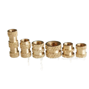 Tiêu chuẩn M2 M2.5 M3 M4 M5 M6 M8 Knurled Brass nhiệt staking ren chèn Brass chèn Nut cho ép phun - Product Image 4