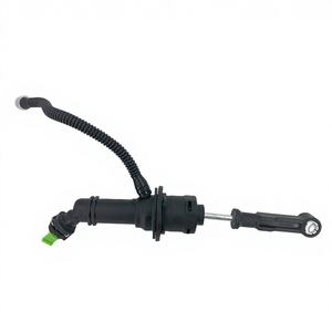 Nouvelle pompe de frein LADA X-RAY Sandero 306104118R avec embrayage en plastique et maître-cylindre de frein pour les modèles Fiesta Suzuki Nissan - Product Image 3