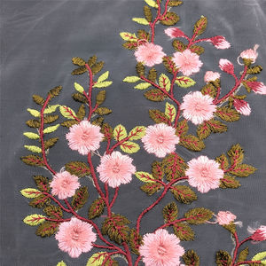 Tissu de dentelle africaine florale de luxe soluble dans l'eau, élégant, brodé, de haute qualité pour les vêtements - Product Image 3