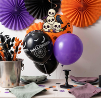 Décorations de fête d'Halloween : Guirlande de lettres suspendues, guirlande de spirales en aluminium, guirlande de points circulaires, éventails en papier, boules en nid d'abeille, ballons imprimés