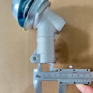 Pièces détachées pour débroussailleuses, boîte de vitesses pour débroussailleuse à gazon GX35 avec vis - Product Image 4