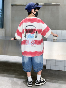 Set Estivo per Ragazzi: Camicia a Righe Rosse e Bianche + Pantaloncini in Denim, 2 Pezzi, Completo Casual alla Moda - Product Image 4