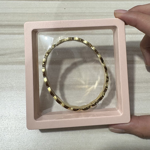 Caja de Joyería Personalizada, Caja Cuadrada de Acero Inoxidable para Guardar Aretes, Empaque Personalizado - Product Image 3