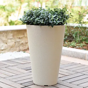 Jardinières rondes hautes en plastique décoratives modernes pour l'extérieur - Product Image 2