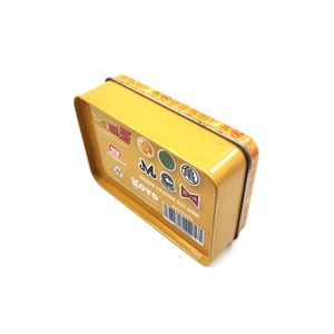 Offre Spéciale : Boîte en Étain Jaune Rectangulaire à Motif Dessin Animé avec Ensemble de Badges Épinglables - Product Image 2