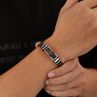 Bracelet en cuir tendance et créatif pour homme, accessoires pentagramme, bijoux de personnalité pour homme