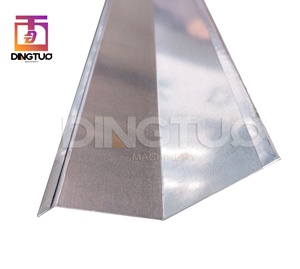 Machine de formage de tuiles métalliques personnalisée à haute productivité avec moteur à roulement – Équipement de profilage automatique - Product Image 2