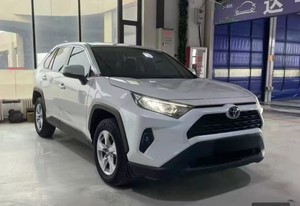 Para <span class=keywords><strong>RAV4</strong></span> 2024 2.0L CVT FWD Transmisión Automática, Volante a la Izquierda, Cámara Trasera, Imagen Panorámica 360, Control de Crucero, Usado - Product Image 2