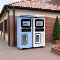 Máquina expendedora de agua purificada con aceptador de billetes, estación tipo kiosco antirrobo para el puerta principal de un barrio residencial