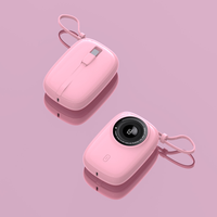Nuevo Mini Banco de Energía Portátil de 10000mAh 2025 con Cámara KP90, Carga Rápida y Cable Integrado, Logotipo Personalizable