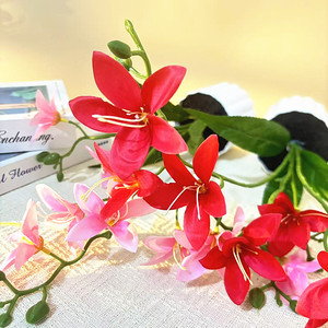 Plante artificielle en pot de lys artificiels, 8 fleurs, miniatures, rouge, jaune, bleu, violet, blanc, décoration pour hôtel et restaurant - Product Image 4