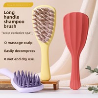 Nouveau produit transfrontalier : Brosse de massage pour shampoing en forme de feuille de Ginkgo, peigne à poils épais en PP avec manche long, gadget pour le lavage des cheveux
