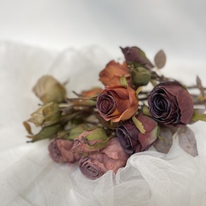 Fleurs Artificielles 4 Têtes Rose <span class=keywords><strong>Marie</strong></span>, Style Rétro Européen, Couleurs Luxe Léger, Bords Brûlés, Décoration Nordique pour Table à Manger et Salon - Product Image 4