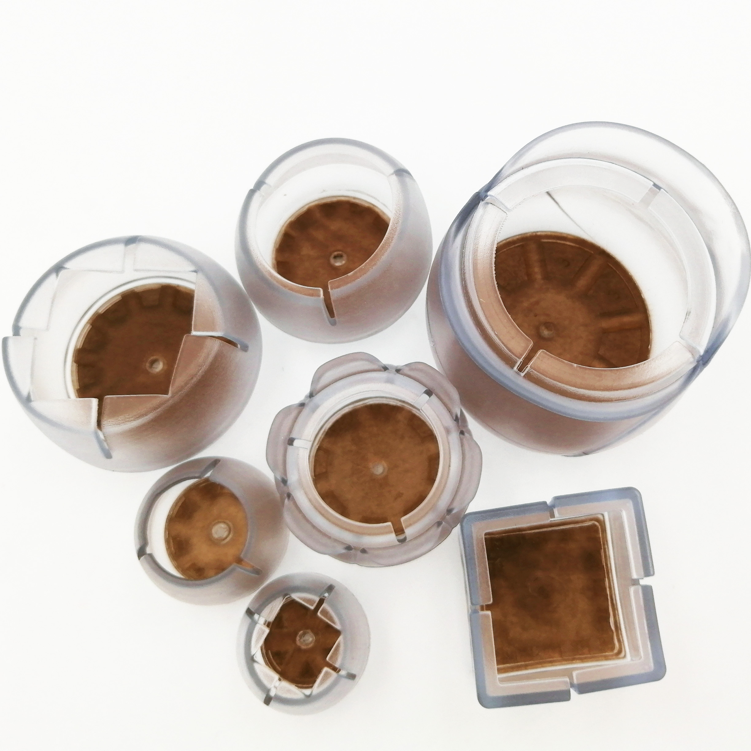 Прозрачные деревянные накладки на ножки стола с войлочными прокладками