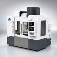Centre d'usinage vertical CNC haute performance BT50, fraiseuse de haute précision pour moules et pièces mécaniques