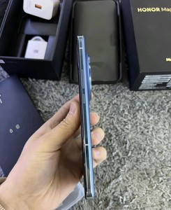 Venta al por mayor <span class=keywords><strong>Honor</strong></span> <span class=keywords><strong>Magic</strong></span> <span class=keywords><strong>5</strong></span> Pro 5G Smartphone 12 + 256GB 512GB Almacenamiento Original Teléfonos móviles usados Octa Core CPU CDMA LTE Inglés - Product Image 2