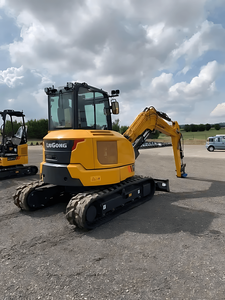 Excavadora China de 5.7 Toneladas 9057F a Precio de Fábrica, con Alta Eficiencia, en Stock, Equipo de Construcción - Product Image 4